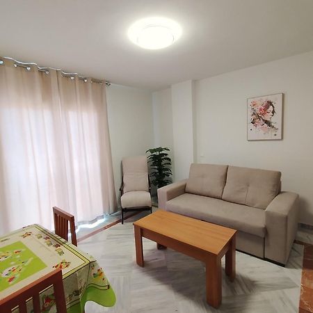Apartamentos Seneca Junto Al Centro Málaga Kültér fotó