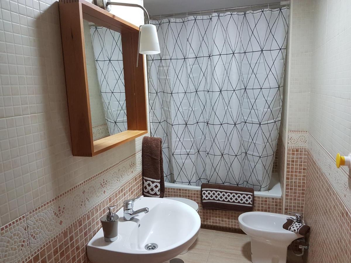 Apartamentos Seneca Junto Al Centro Málaga Kültér fotó