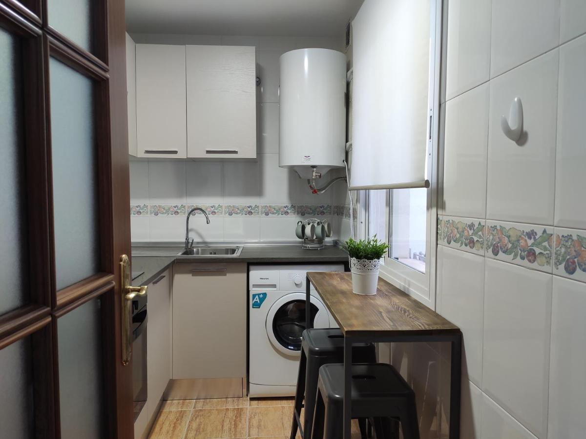 Apartamentos Seneca Junto Al Centro Málaga Kültér fotó