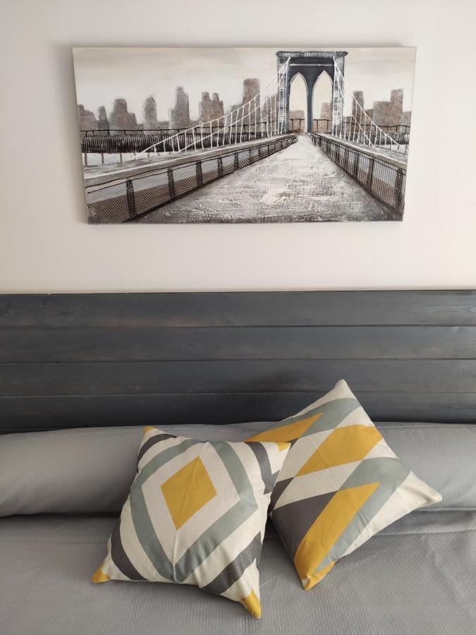 Apartamentos Seneca Junto Al Centro Málaga Kültér fotó