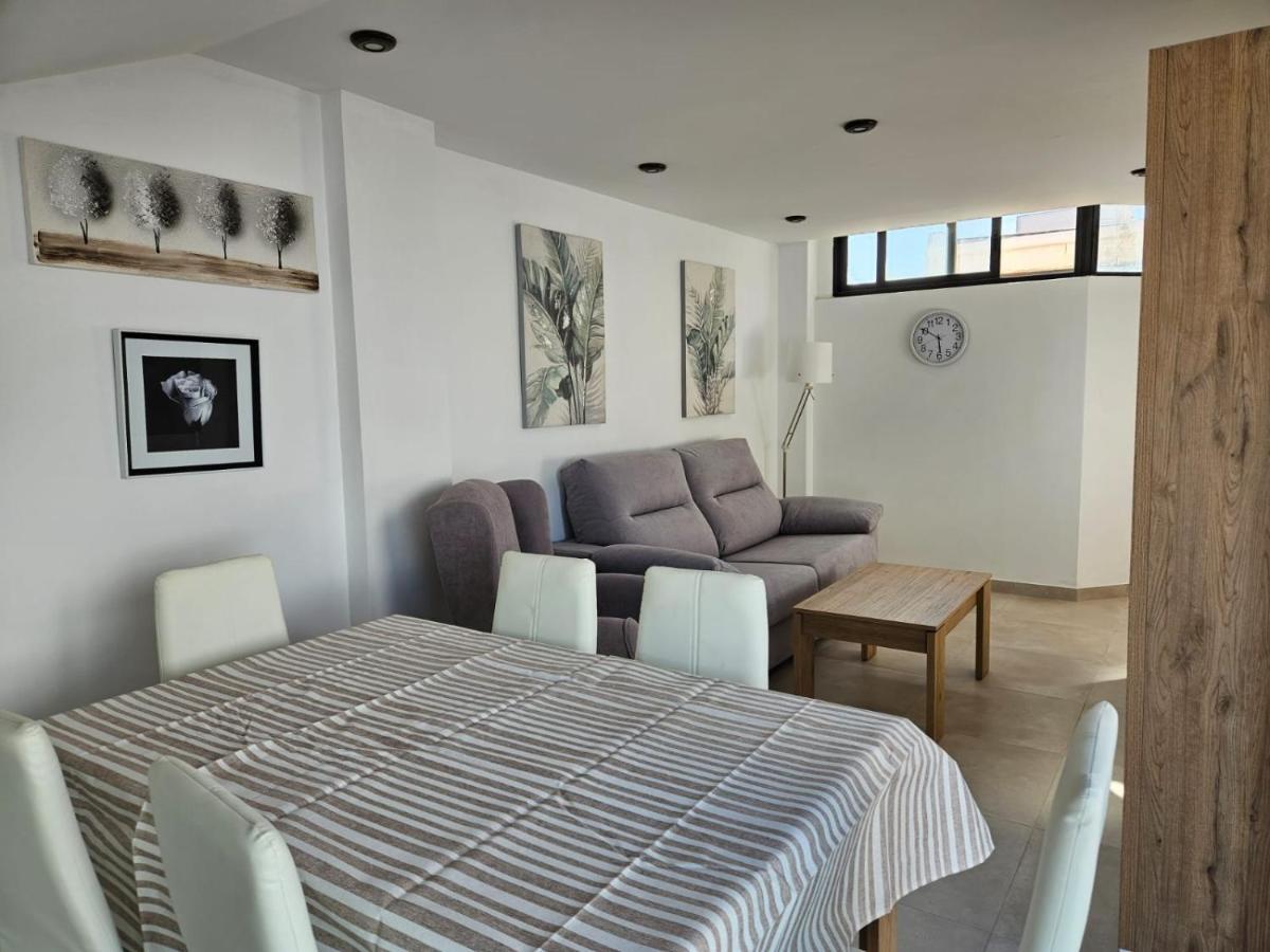 Apartamentos Seneca Junto Al Centro Málaga Kültér fotó