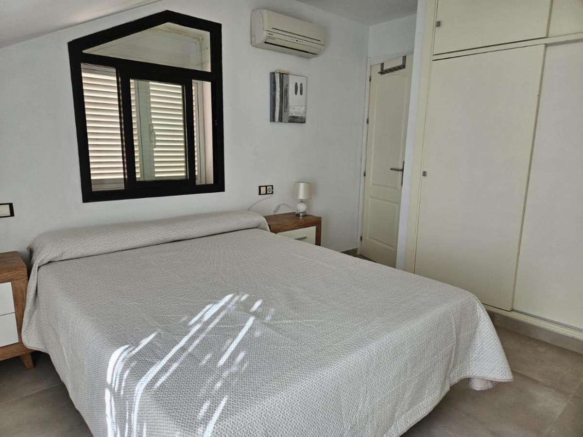 Apartamentos Seneca Junto Al Centro Málaga Kültér fotó