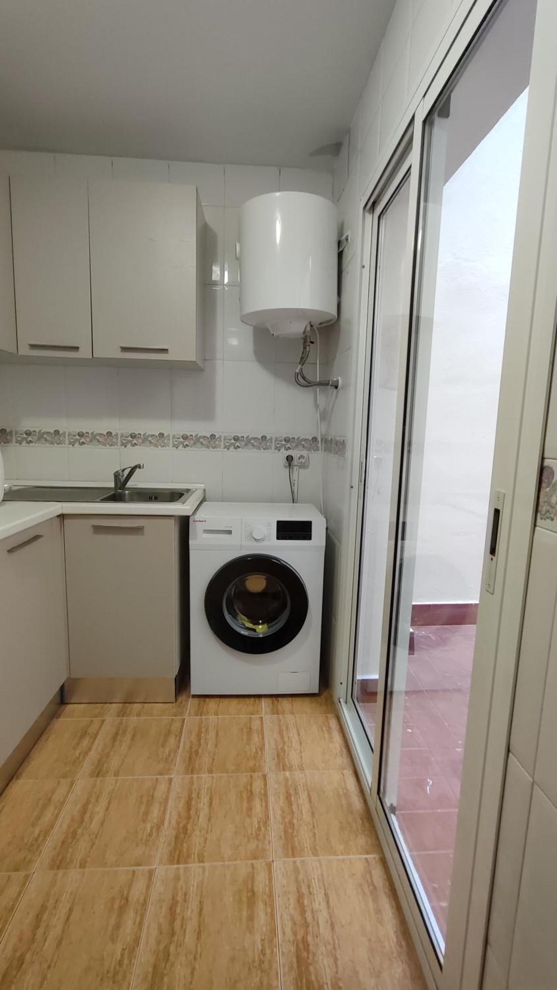 Apartamentos Seneca Junto Al Centro Málaga Kültér fotó