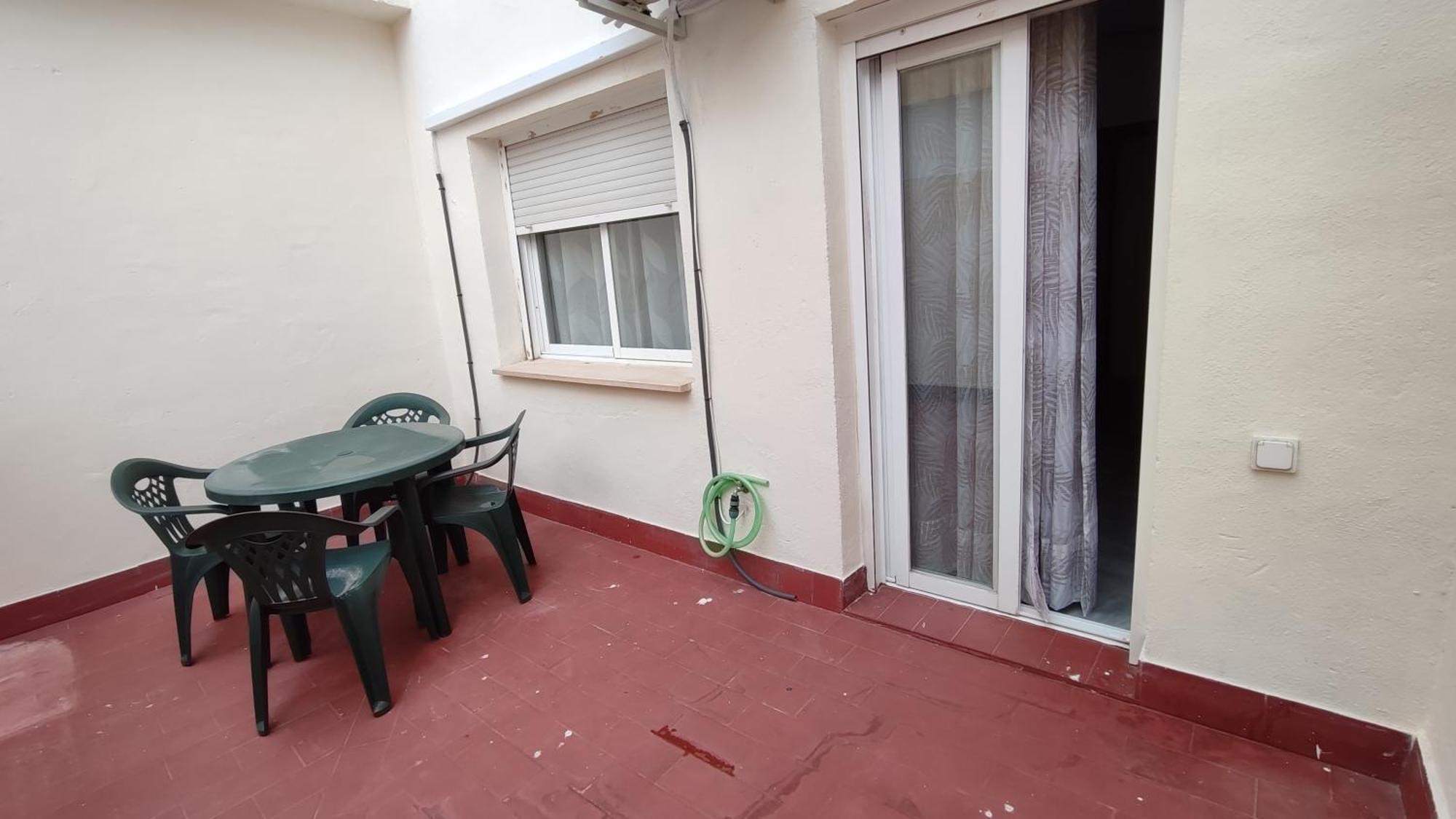 Apartamentos Seneca Junto Al Centro Málaga Kültér fotó